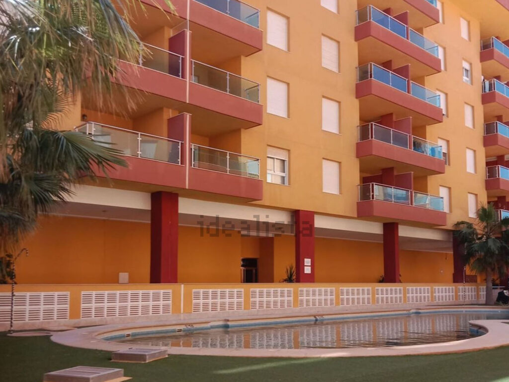 Alquiler de piso en Calle Armada Española, Roquetas pueblo 1