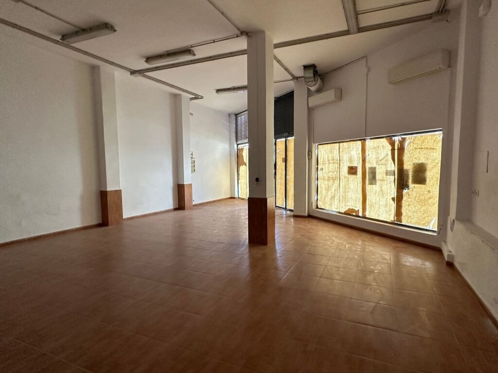 Local en venta en Avenida del Perú 2